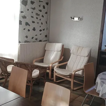 Rest'o Bar Les 2 Ponts 3* Saint-Simon (Cantal)